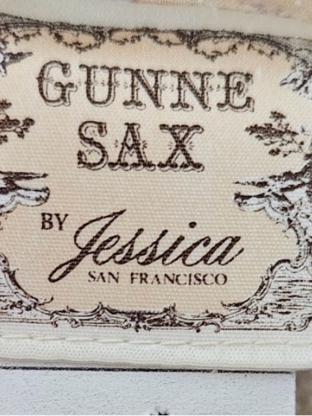 Gunne Sax - vintage 70s prairie dress -velvet bodice - tan calico - XXS - Picture 2 of 13